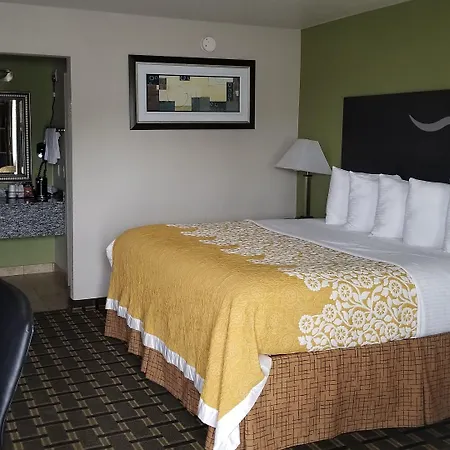 Days Inn West Memphis-3